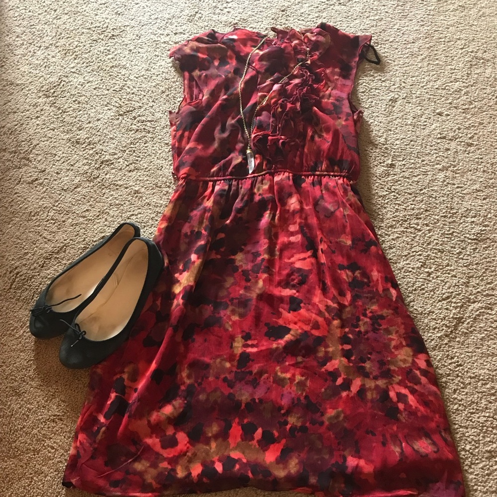 Casual maroon dress